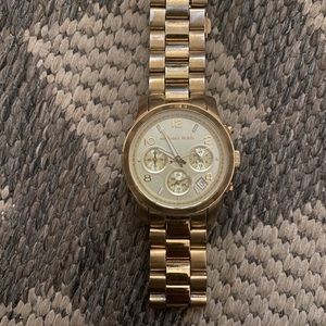 AUTHENTIC MICHAEL KORS WATCH